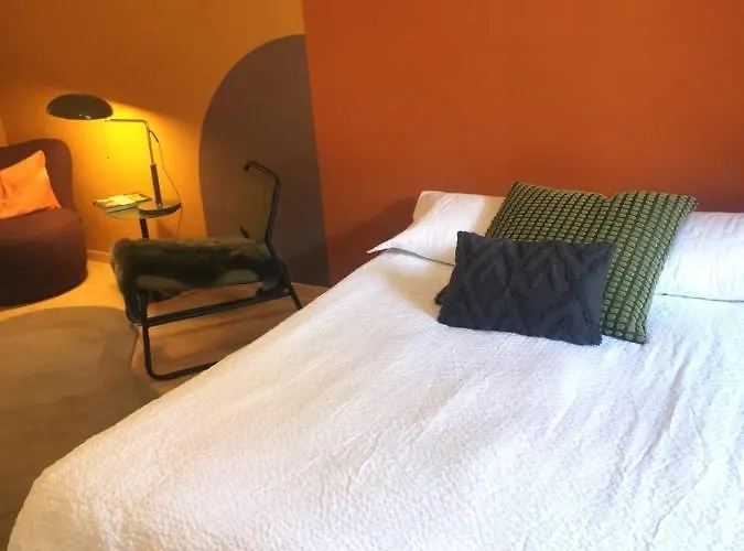 Des Arcades * La Neuveville