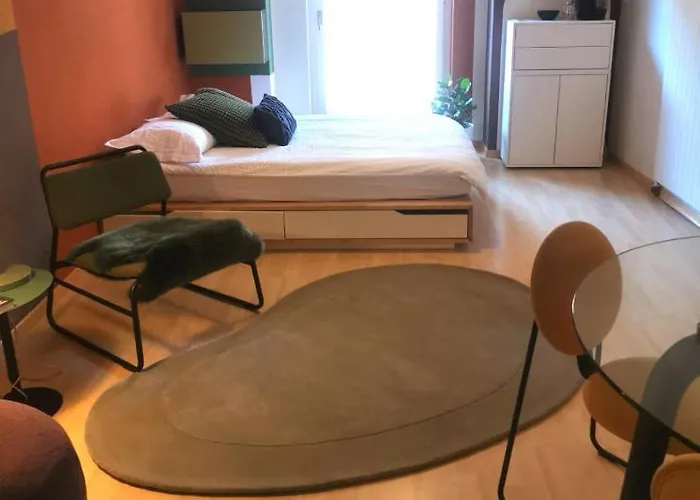 Des Arcades * La Neuveville